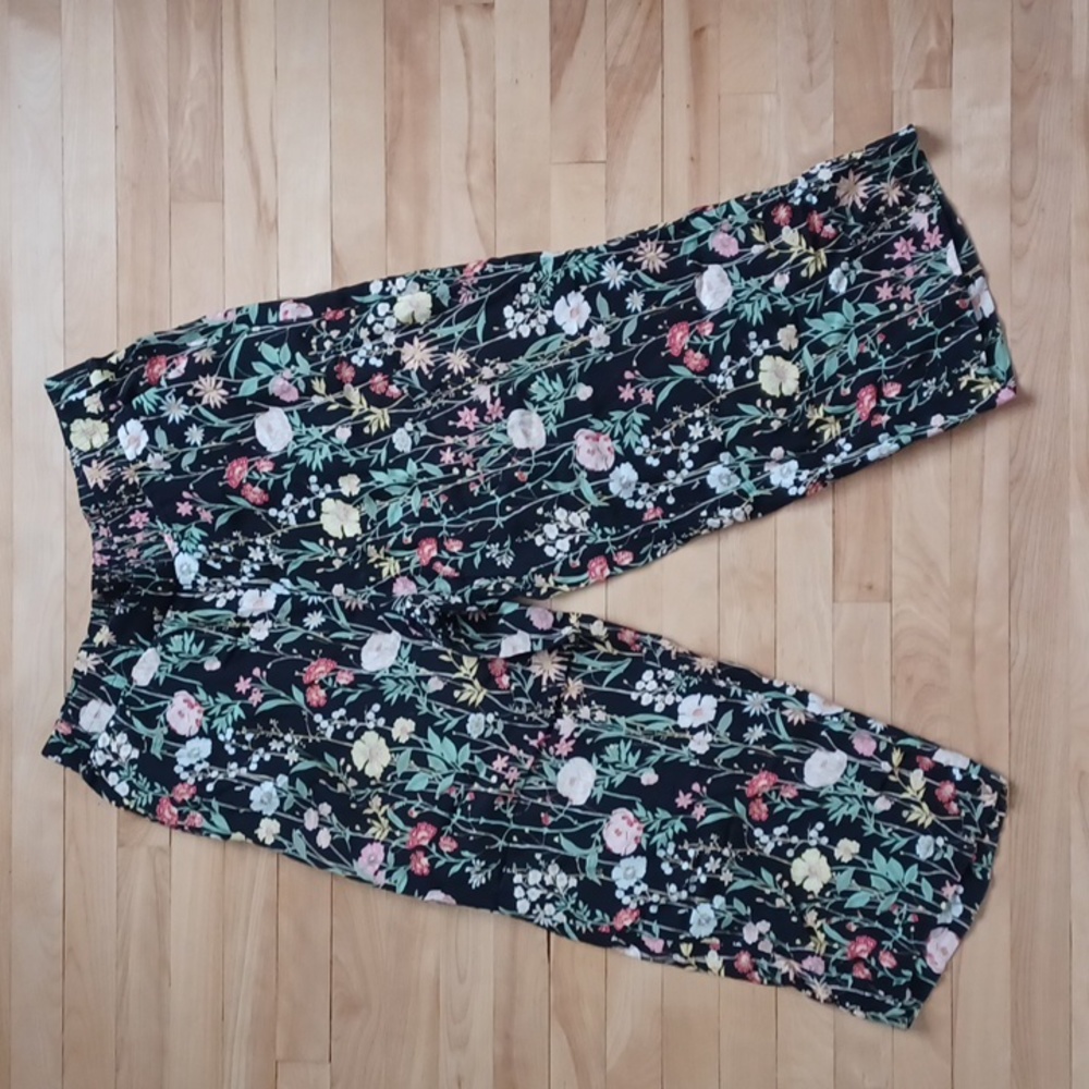 Capris flower pants